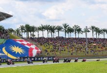 Photo of Title fight rolls on as Bagnaia beats Martin in an all-time thriller at Sepang