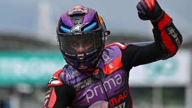 Photo of Martin supreme to set up match point on Sunday as Bagnaia suffers shock crash at Sepang