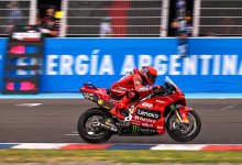 Photo of Marc Marquez slams in a 1:36 for pole, Zarco completes front row behind Alex Marquez